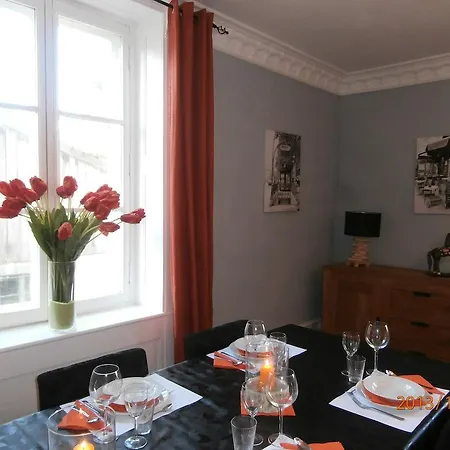 Chambres d'Hôtes La Tulipe Orange Granges-sur-Vologne
